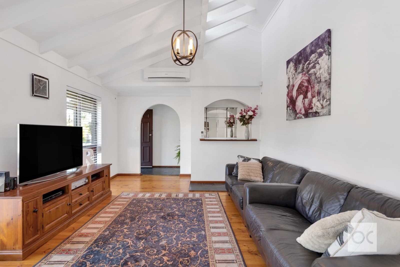 1 Coalport Terrace, Modbury Heights - Thumbnail 3