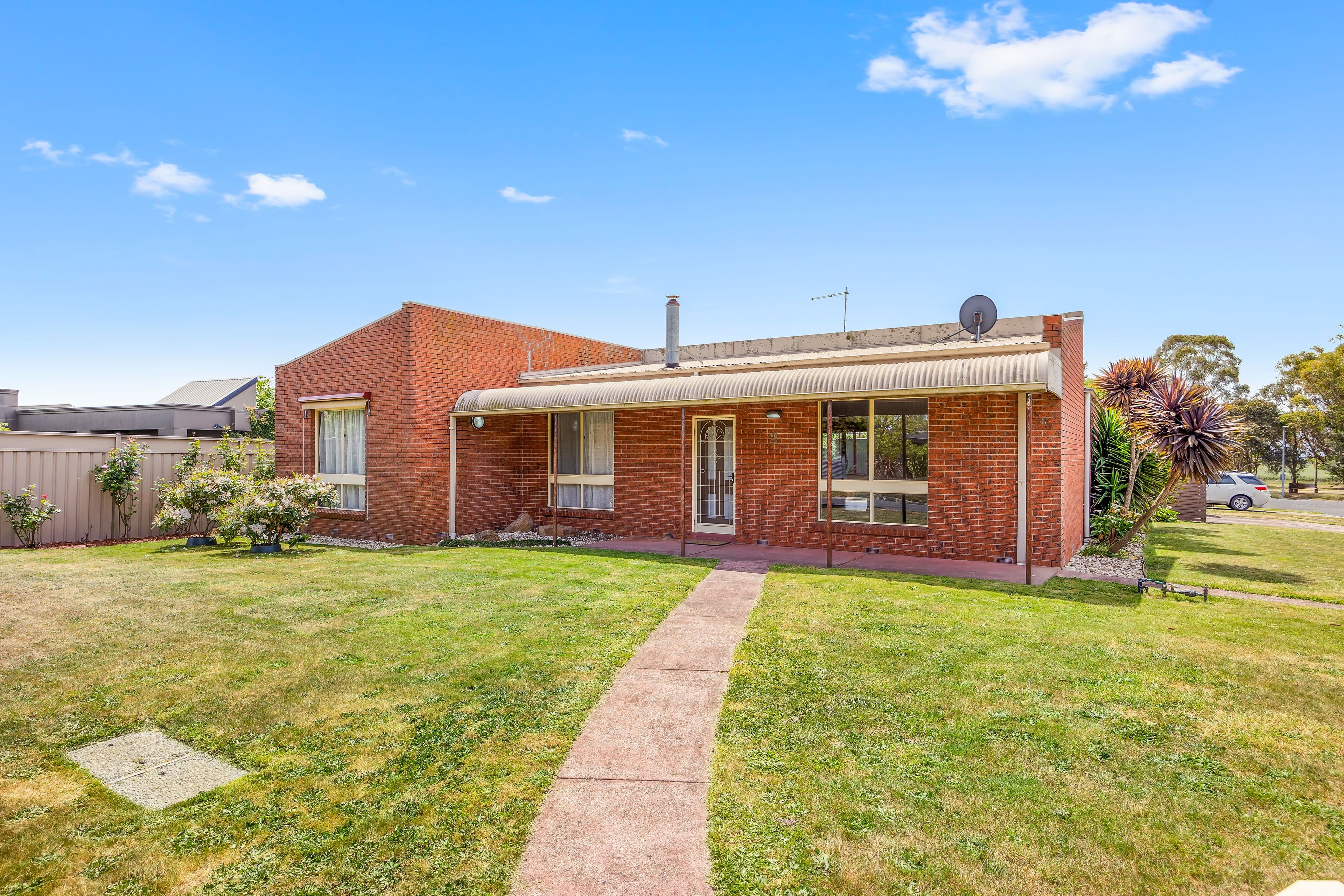 2 Charles Drive, Cardigan Village VIC 3352, Cardigan Village - Image 1