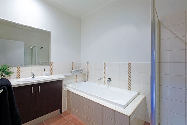 26 Barry Street, RESERVOIR VIC 3073, Reservoir - Thumbnail 5