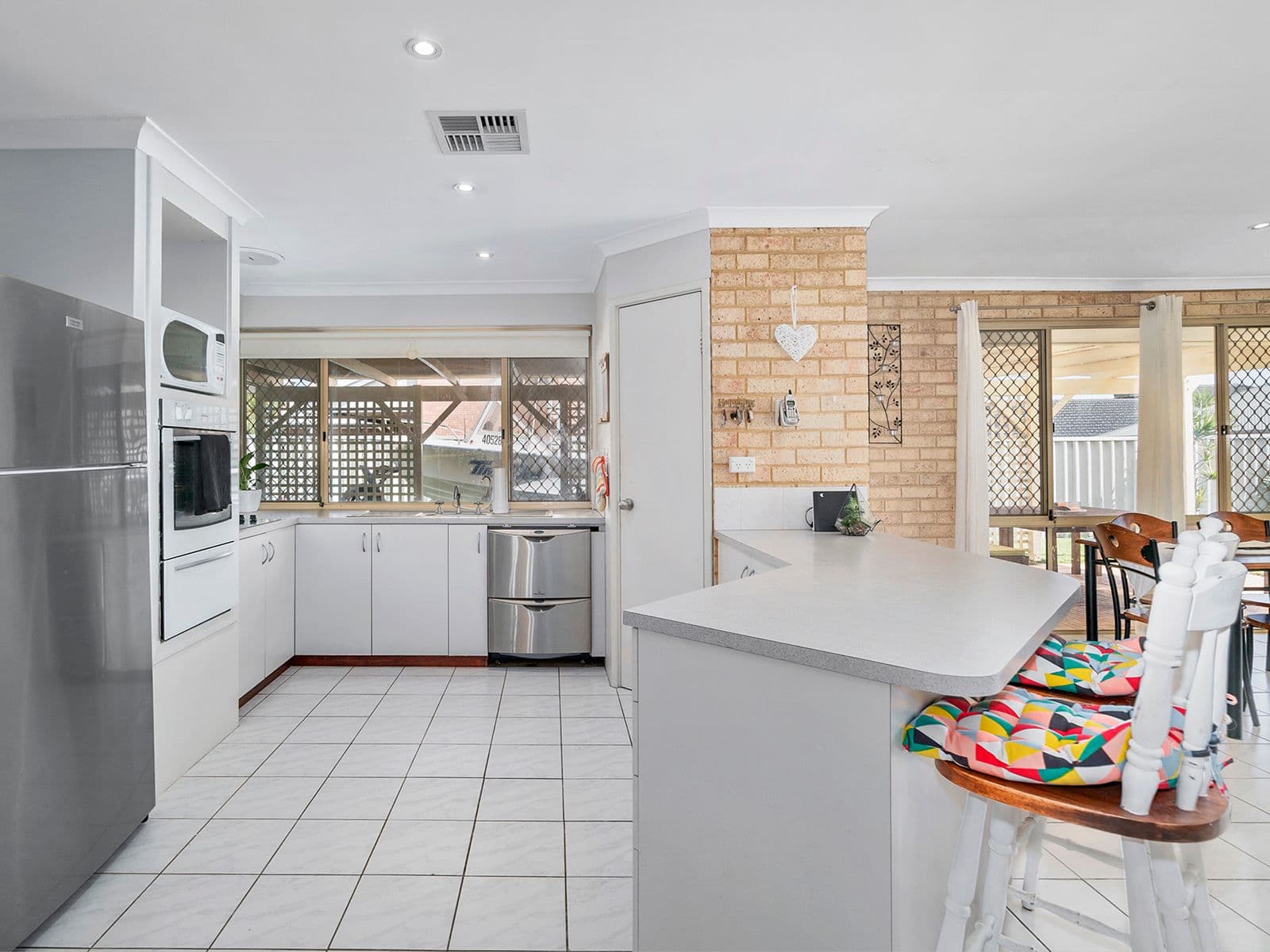4 Cooper Circuit, Mount Tarcoola WA 6530, Mount Tarcoola - Thumbnail 5