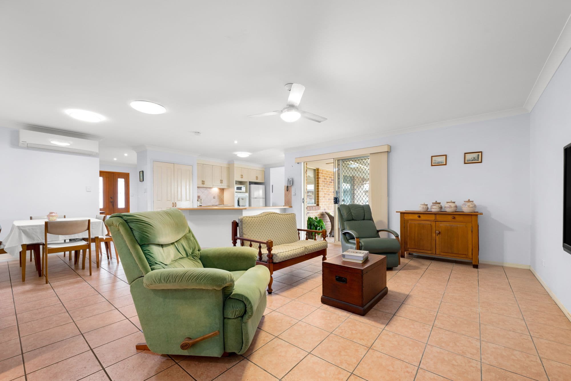 33 St Clair Crescent, Wishart QLD 4122, Wishart - Thumbnail 4