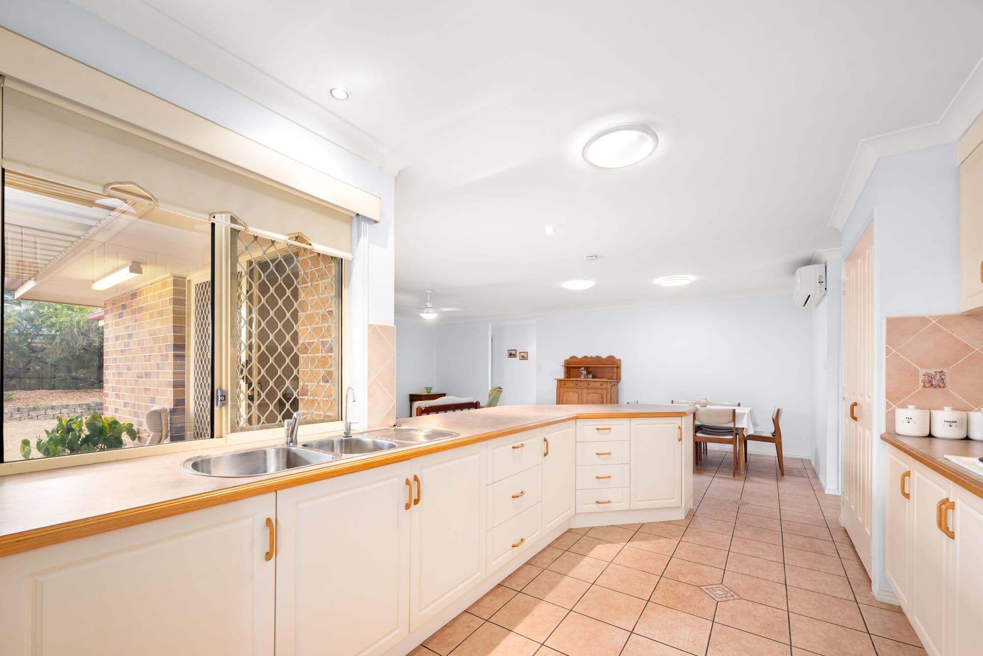 33 St Clair Crescent, Wishart QLD 4122, Wishart - Thumbnail 7