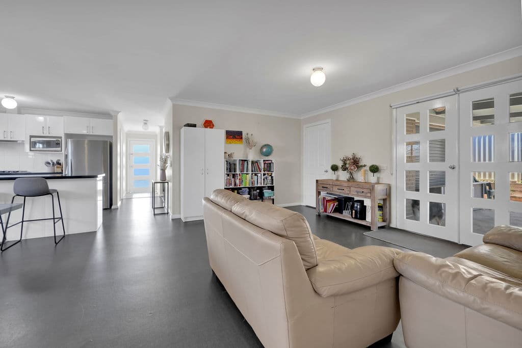 16 Wellesley Court, Raglan, NSW, 2795, Raglan - Thumbnail 8