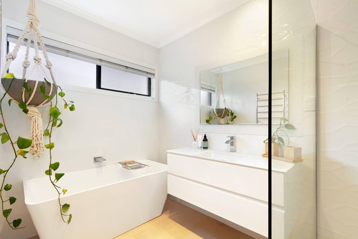 6 Monique Court, Morwell VIC 3840, Morwell - Thumbnail 8