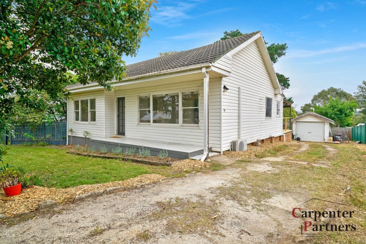 15 Struan Street, TAHMOOR, Tahmoor - Image 1