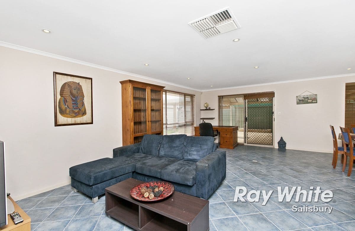 29 Lakeside Drive, PARALOWIE SA 5108, Paralowie - Thumbnail 4