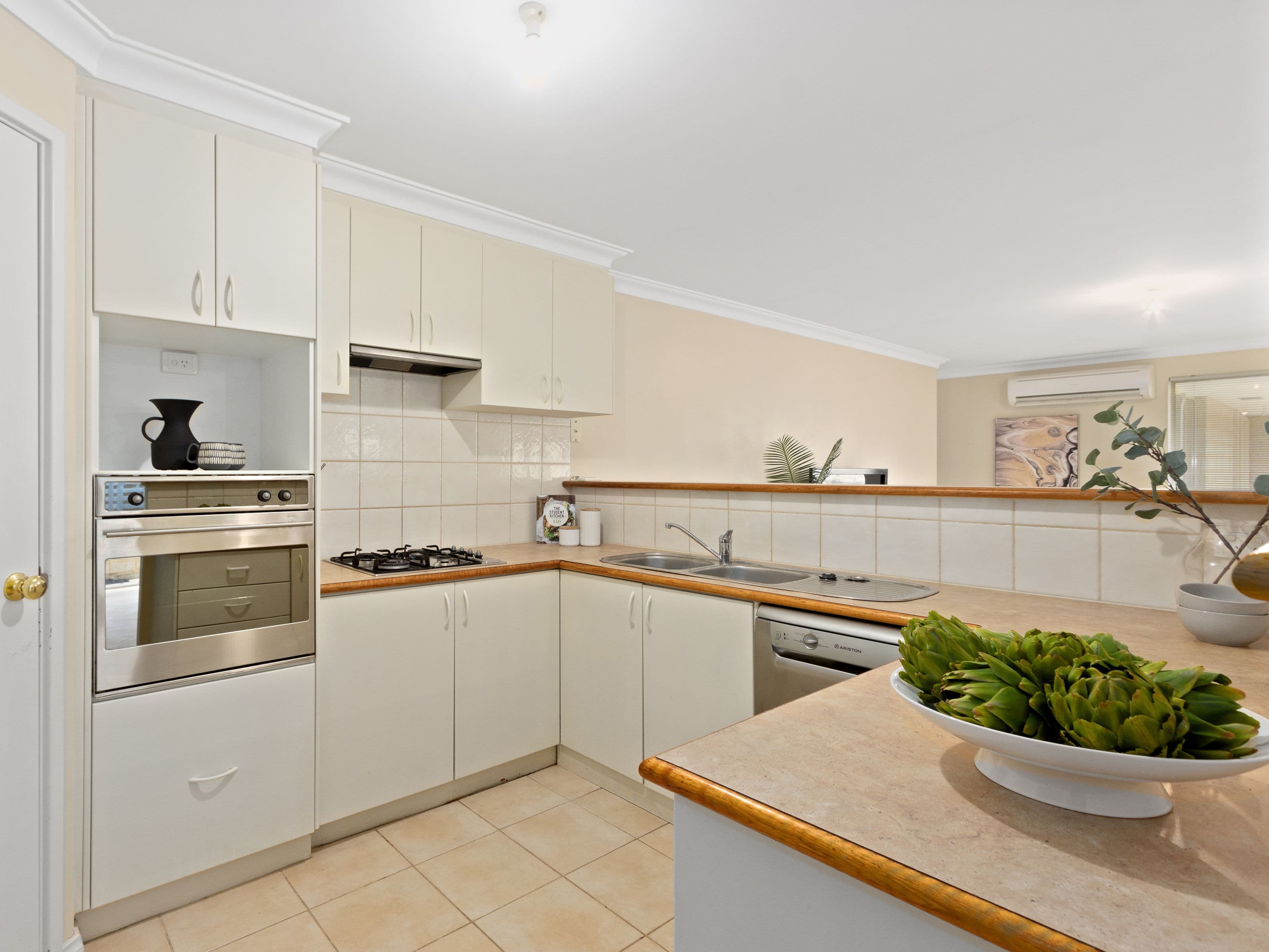 52 Bruce Street, Manning WA 6152, Manning - Thumbnail 8