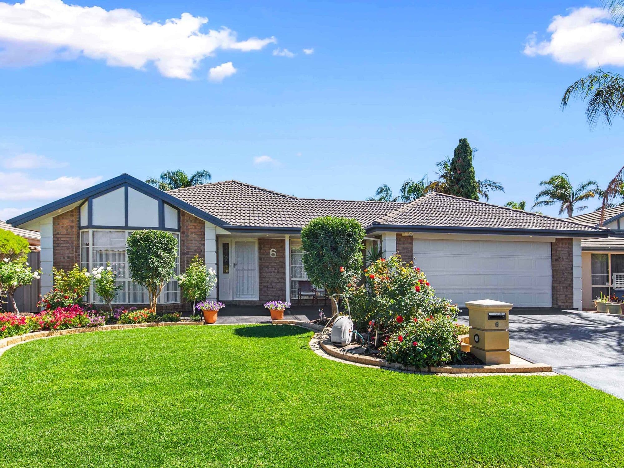 6 Hollyoaks Court, Happy Valley SA 5159, Happy Valley - Image 1