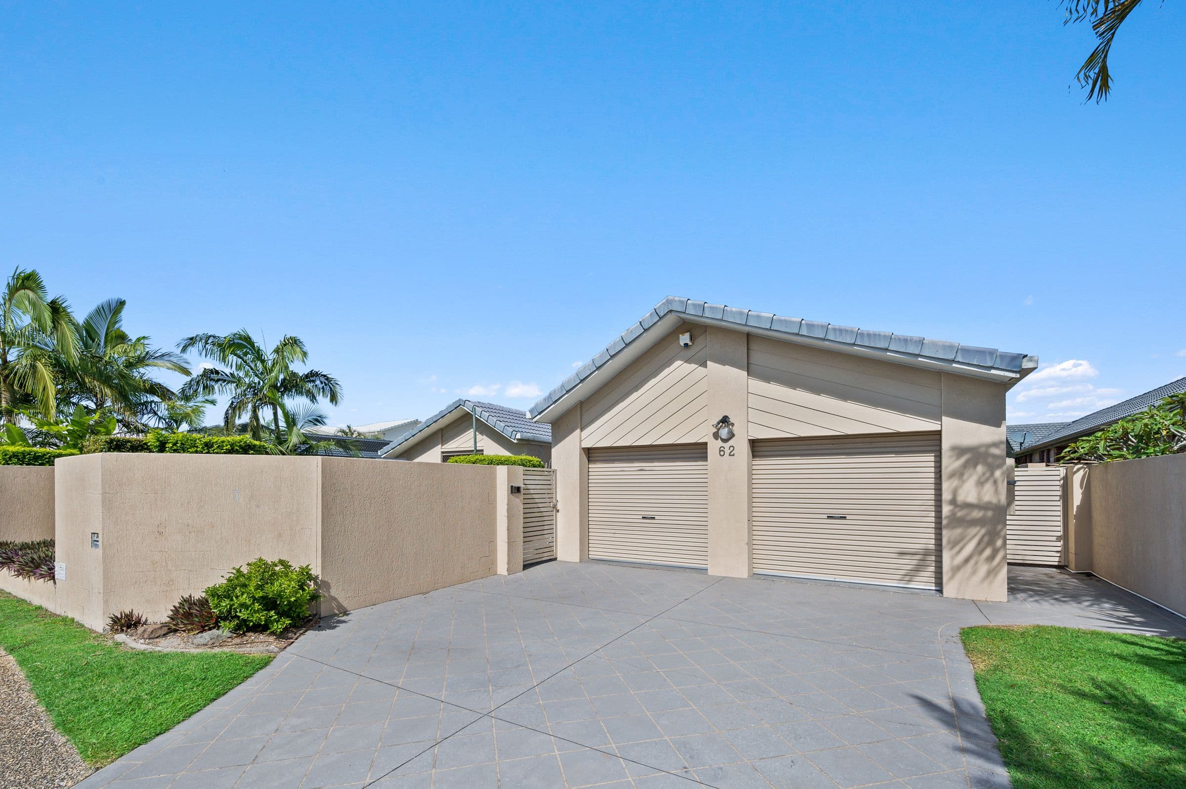 62 Lae Drive, Runaway Bay QLD 4216, Runaway Bay - Thumbnail 2