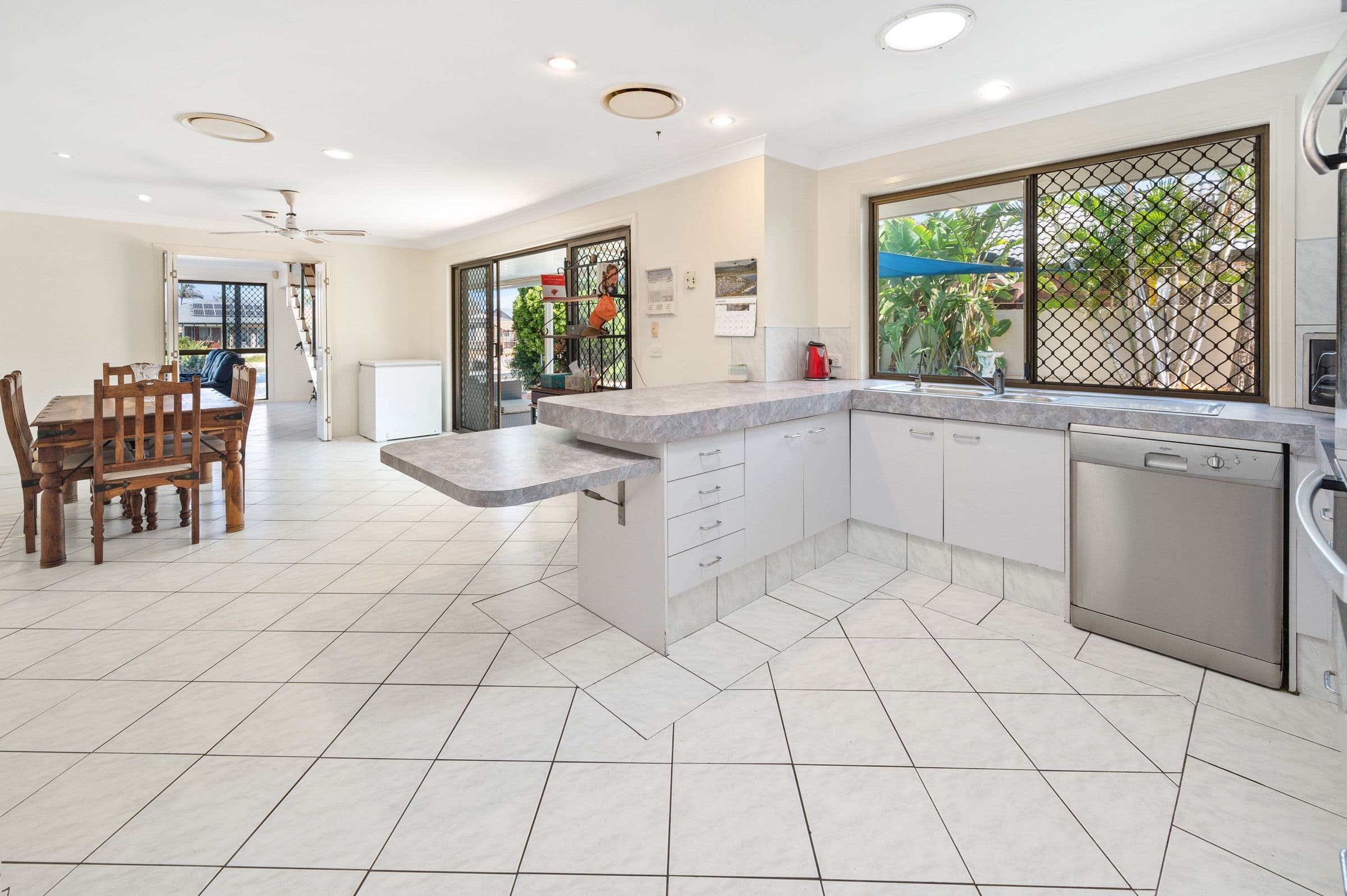 62 Lae Drive, Runaway Bay QLD 4216, Runaway Bay - Thumbnail 6