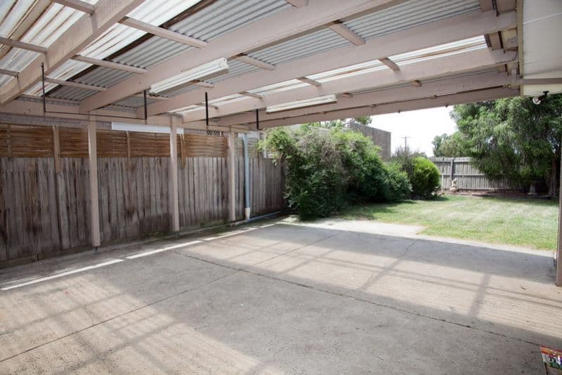 28 Holroyd Drive, EPPING VIC 3076, Epping - Thumbnail 4