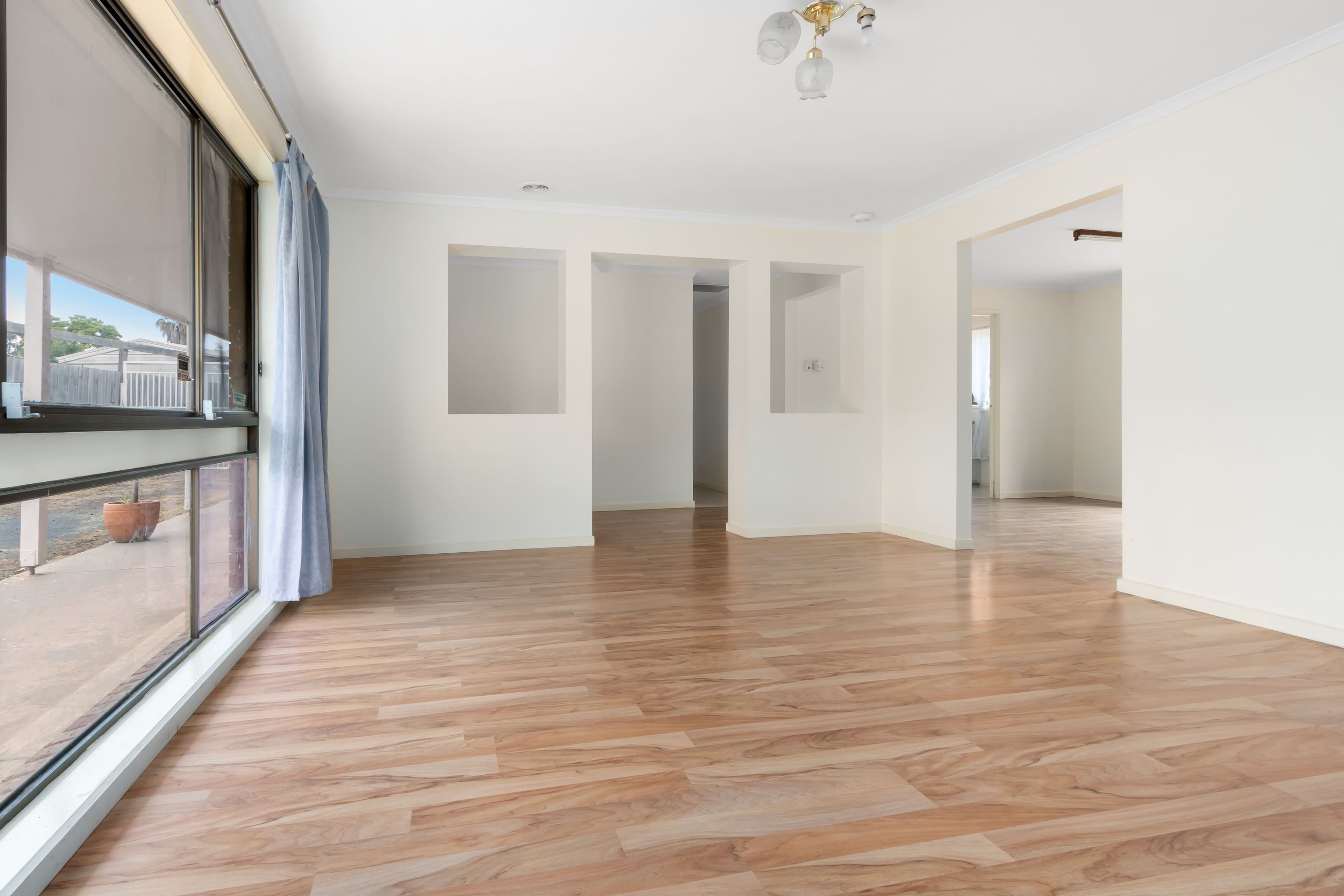 92 Racecourse Road, Pakenham VIC 3810, Pakenham - Thumbnail 5