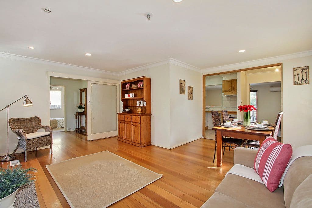 137 ESTHER Crescent, MOOROOLBARK VIC 3138, Mooroolbark - Image 1