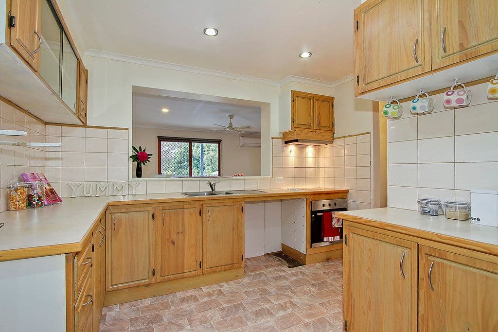 137 ESTHER Crescent, MOOROOLBARK VIC 3138, Mooroolbark - Thumbnail 5