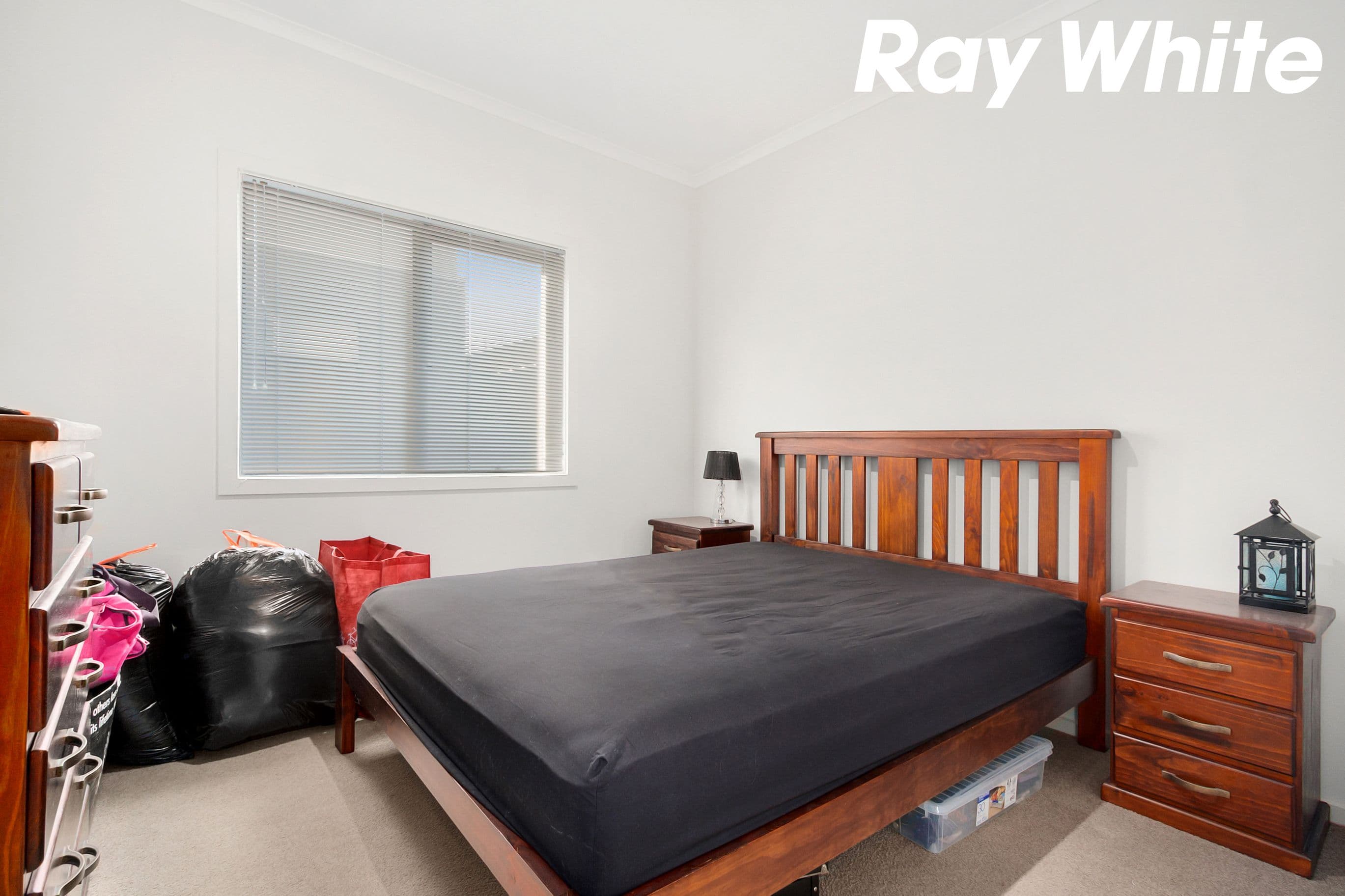 36 Edgeware Close, Pakenham VIC 3810, Pakenham - Thumbnail 2