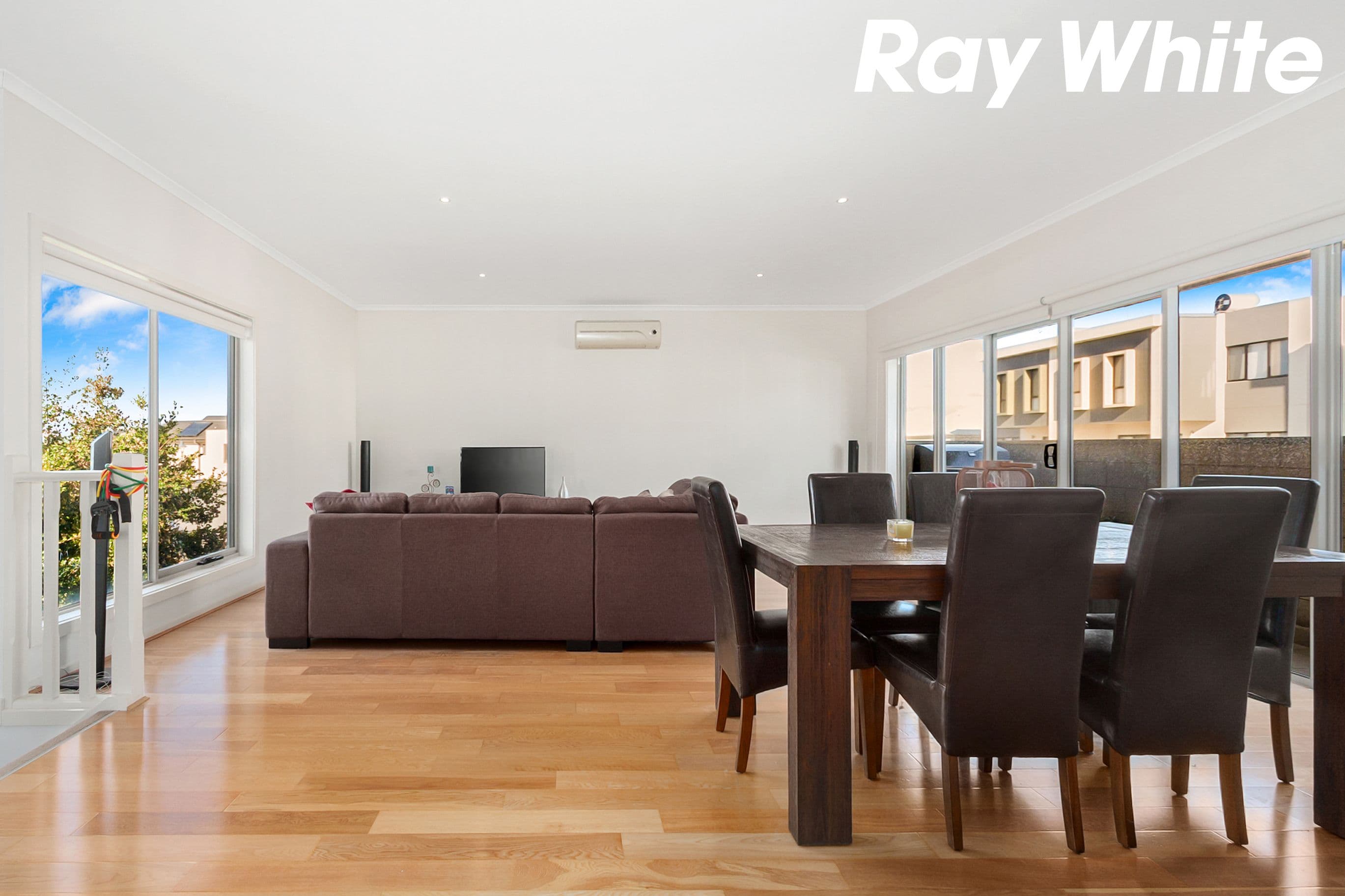 36 Edgeware Close, Pakenham VIC 3810, Pakenham - Thumbnail 6