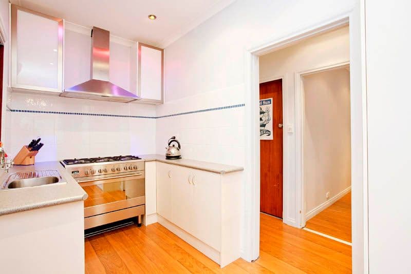 17 Rotella Avenue, CORIO VIC 3214, Corio - Thumbnail 4