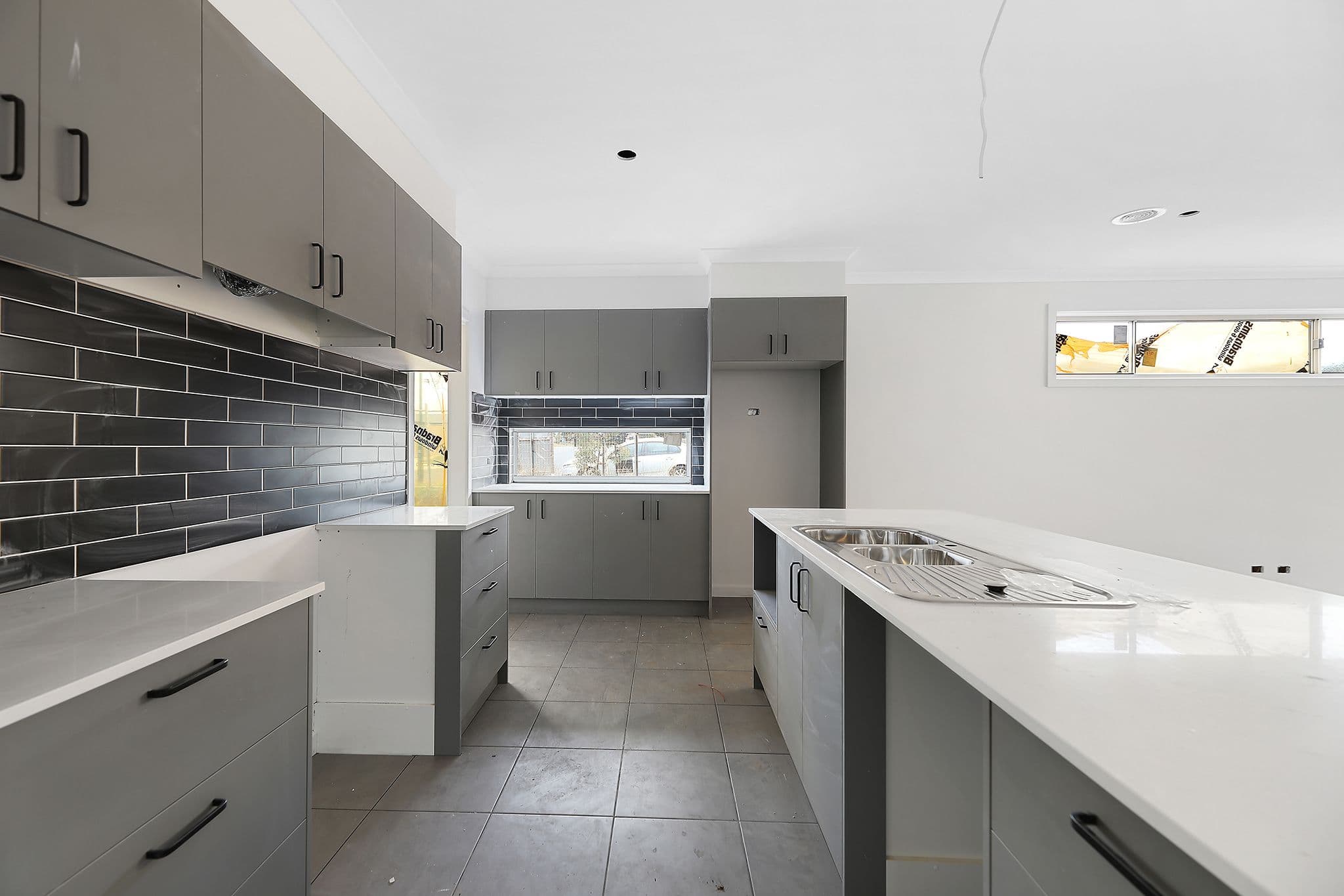 8 Hickory Street, Warragul VIC 3820, Warragul - Thumbnail 2