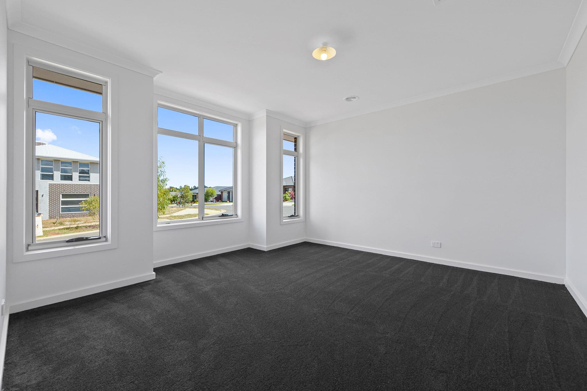 8 Hickory Street, Warragul VIC 3820, Warragul - Thumbnail 5