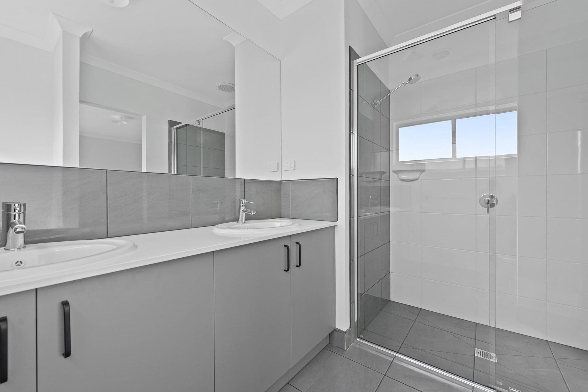 8 Hickory Street, Warragul VIC 3820, Warragul - Thumbnail 8