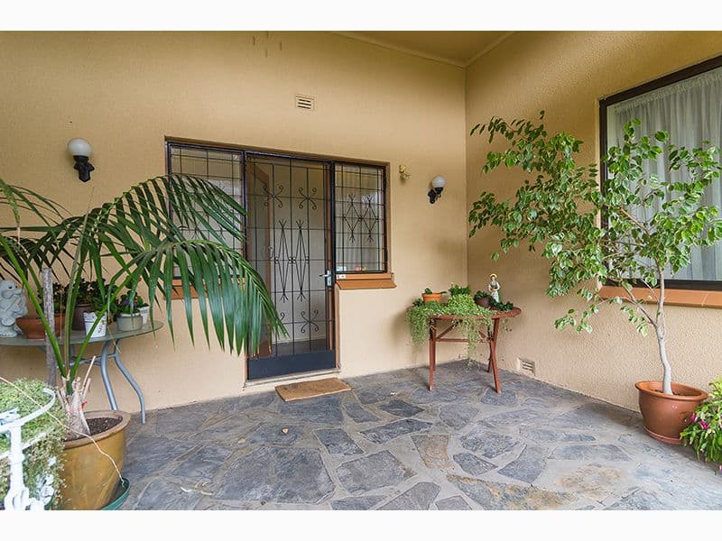 19 Yalanda Street, Eden Hills SA 5050, Eden Hills - Thumbnail 2