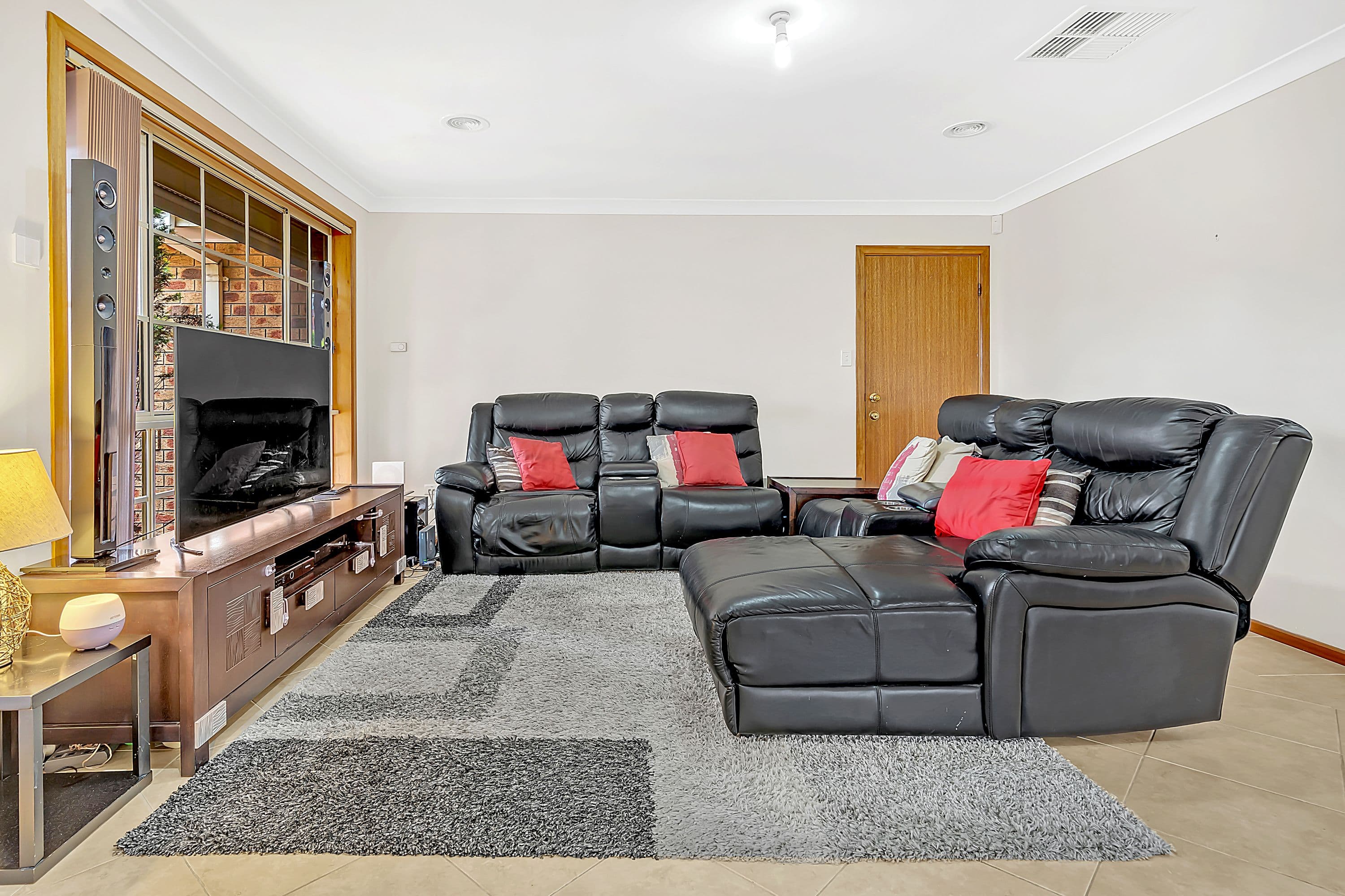 6 Bignell Court, Roxburgh Park VIC 3064, Roxburgh Park - Thumbnail 3