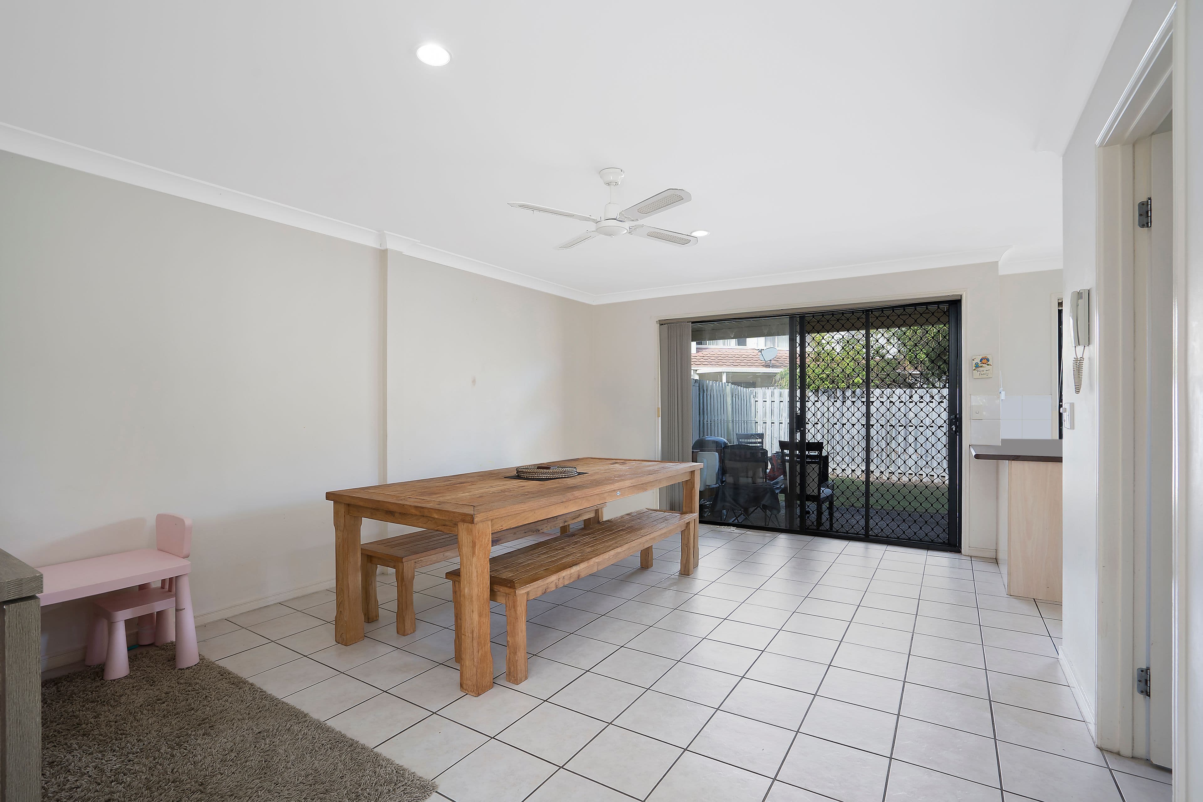 74 UNIVERSAL Street, Pacific Pines QLD 4211, Pacific Pines - Thumbnail 8