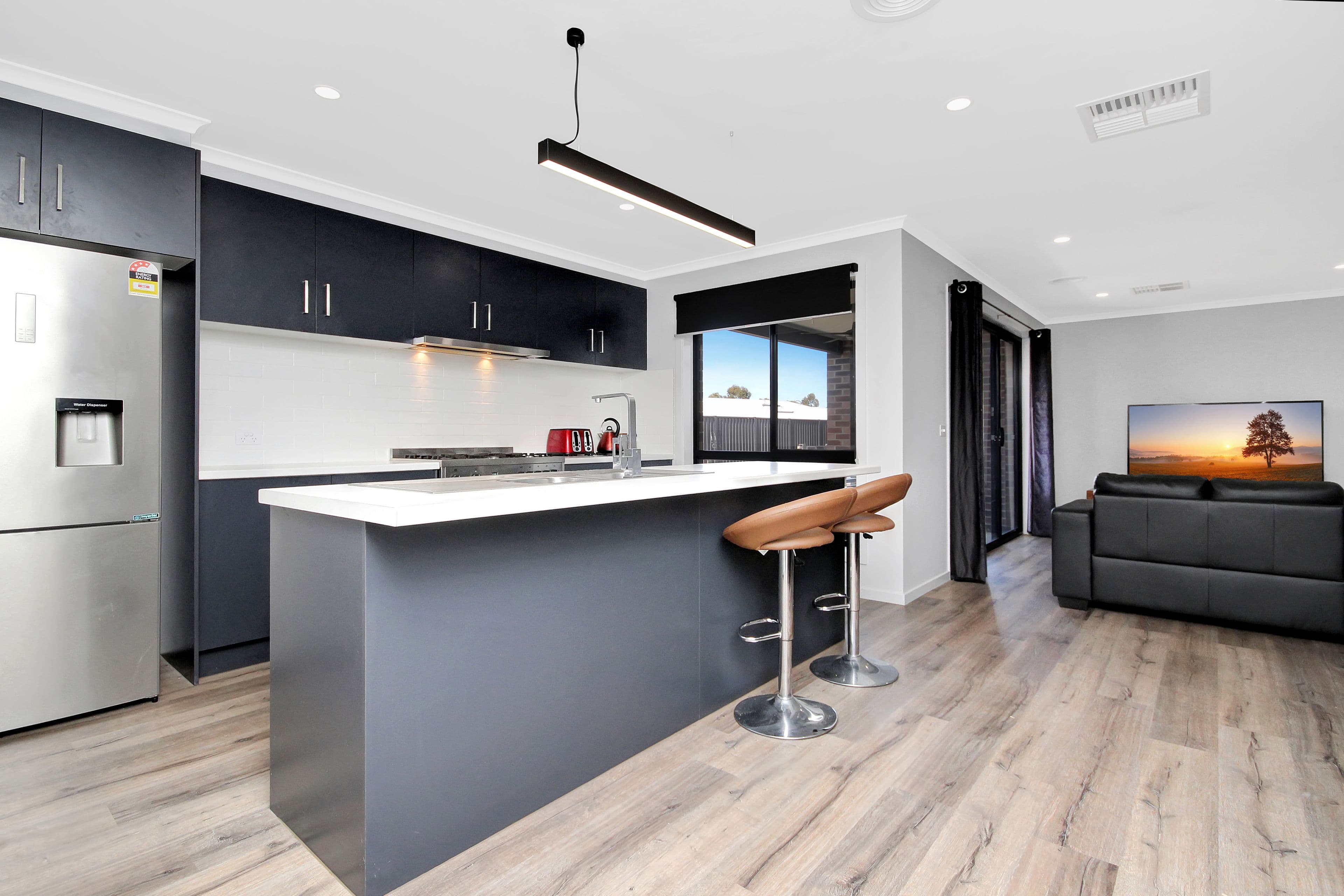 35 Seater Close, Horsham VIC 3400, Horsham - Thumbnail 2
