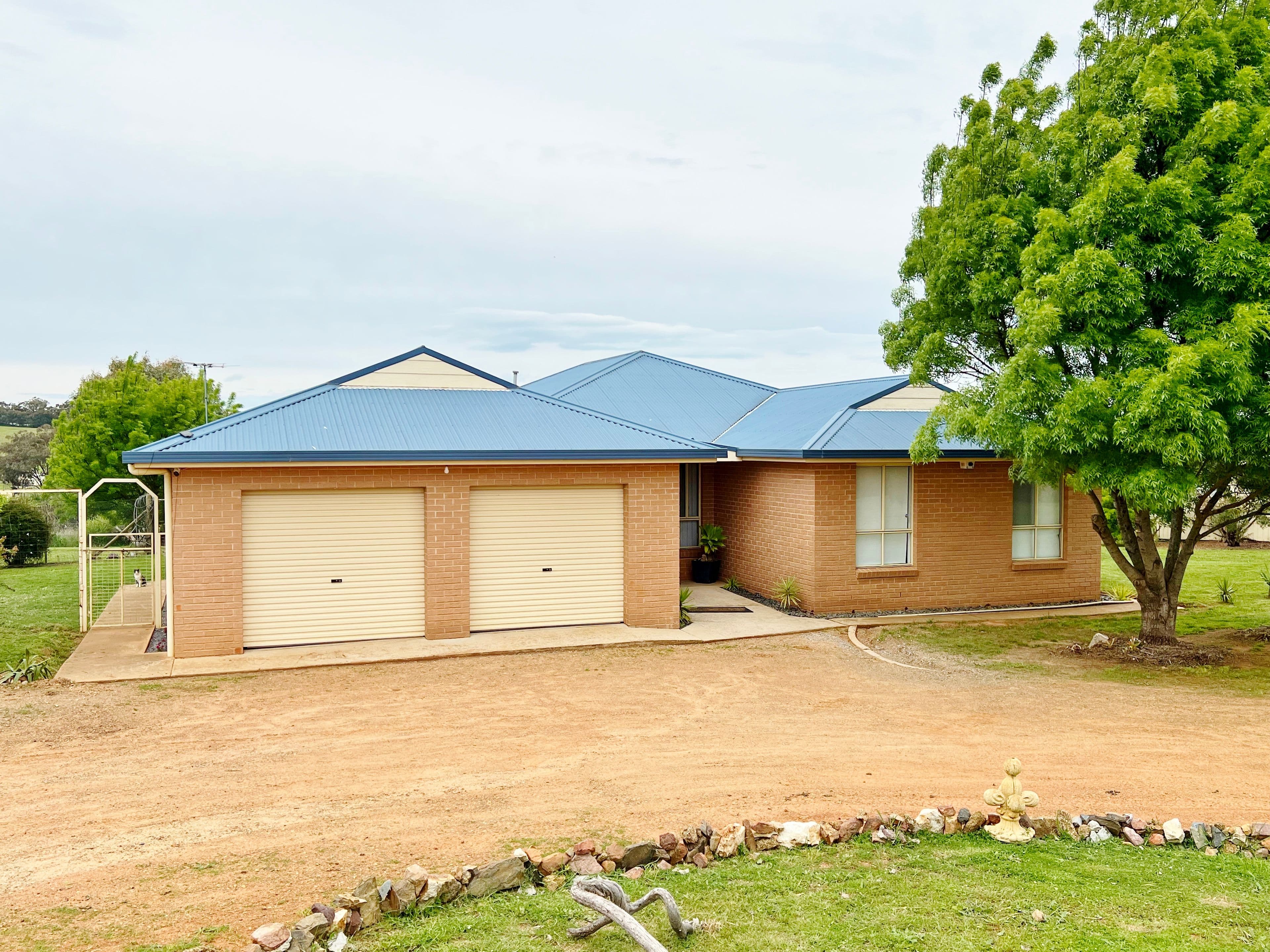 78-82 Hills Street, Young NSW 2594, Young - Thumbnail 2