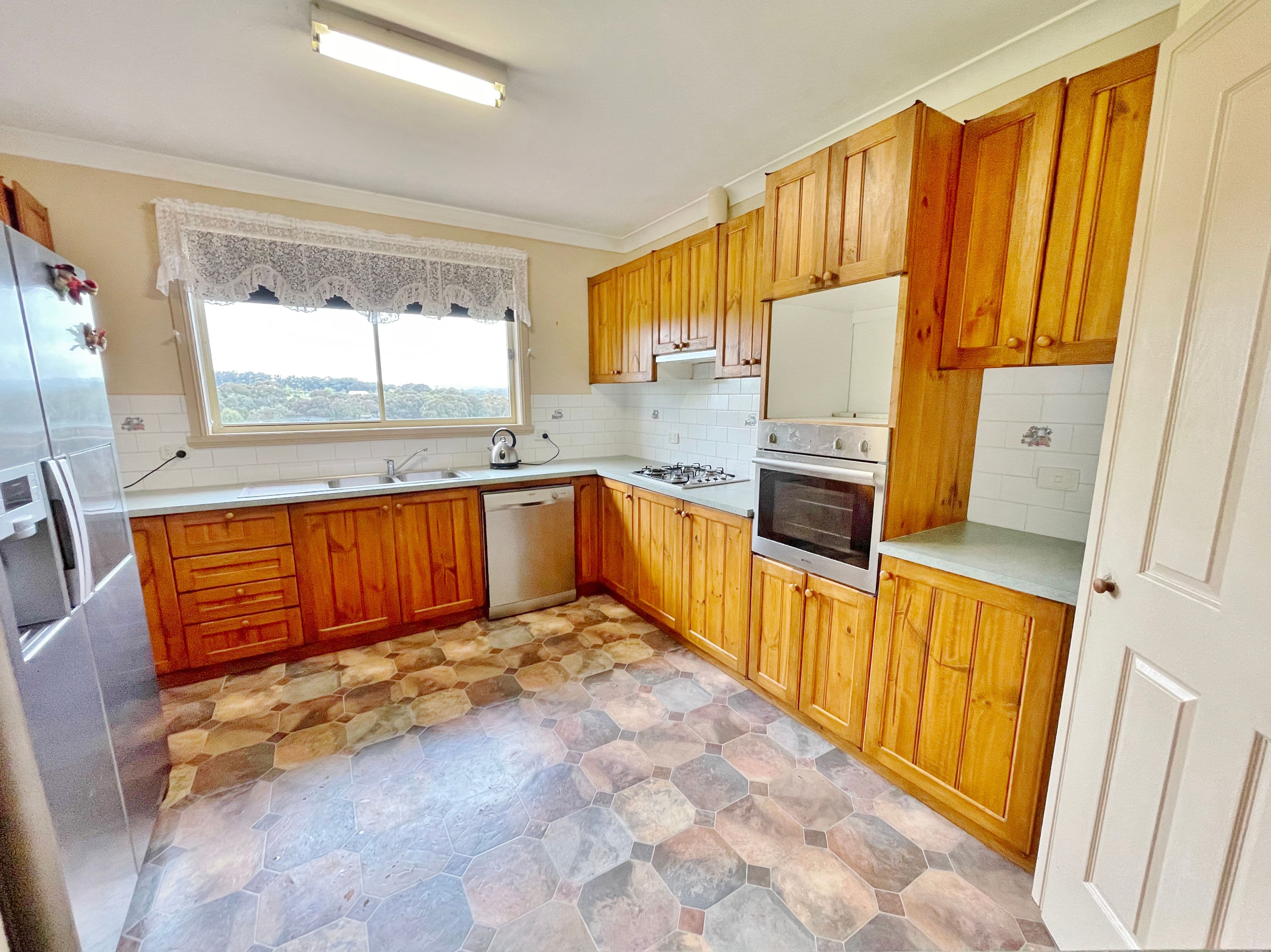 78-82 Hills Street, Young NSW 2594, Young - Thumbnail 3