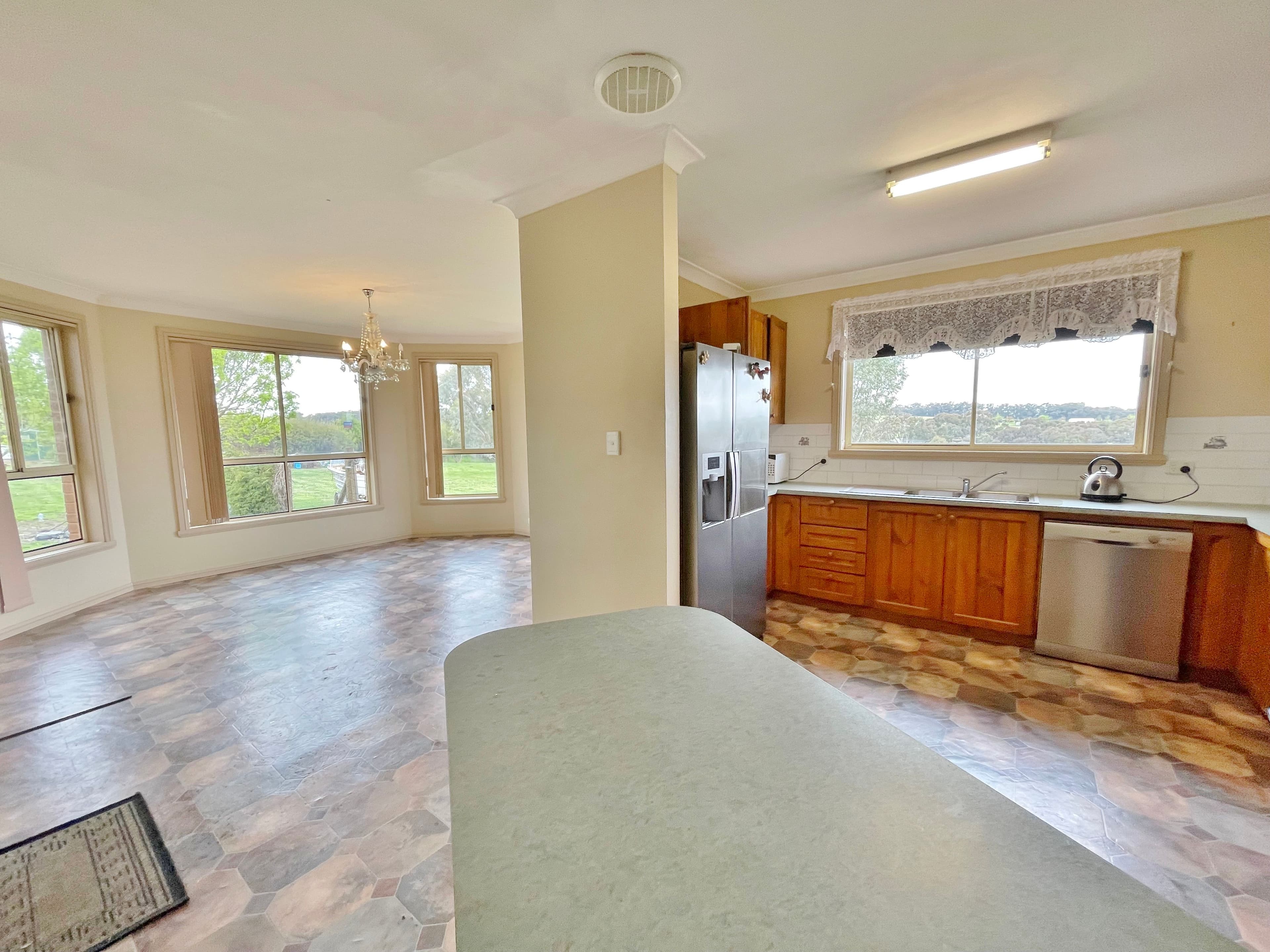 78-82 Hills Street, Young NSW 2594, Young - Thumbnail 4