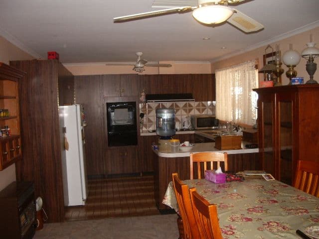 714 Beryl Street, BROKEN HILL NSW 2880, Broken Hill - Thumbnail 3