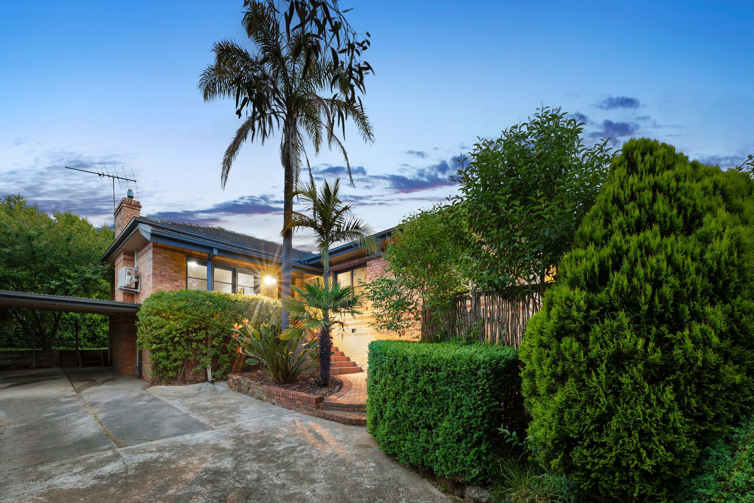 4 Jones Crescent, Rosanna VIC 3084, Rosanna - Image 1