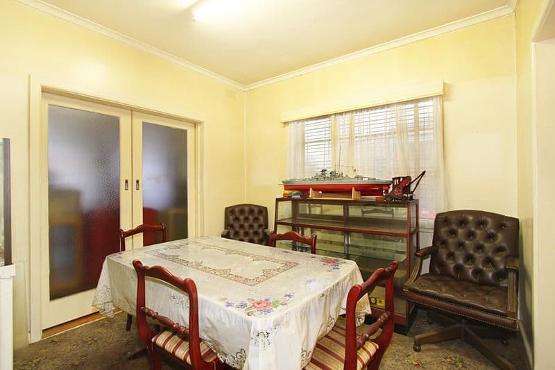 17 Edinburgh Street, BENTLEIGH EAST VIC 3165, Bentleigh East - Thumbnail 5