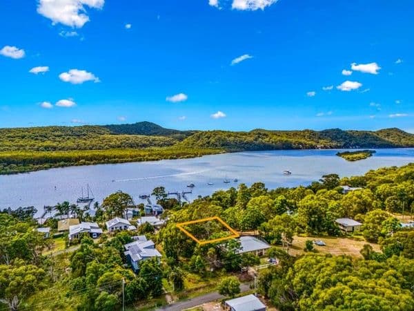 16 Island View Road, Russell Island QLD 4184, Russell Island - Image 1