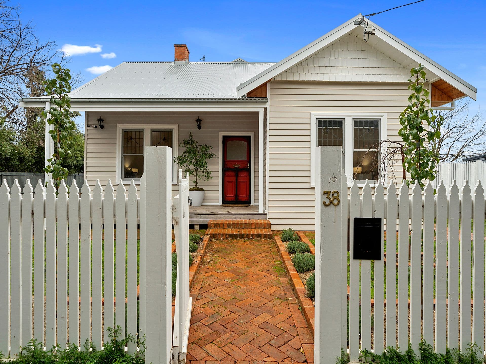 38 Wedge Street, Benalla VIC 3672, Benalla - Image 1