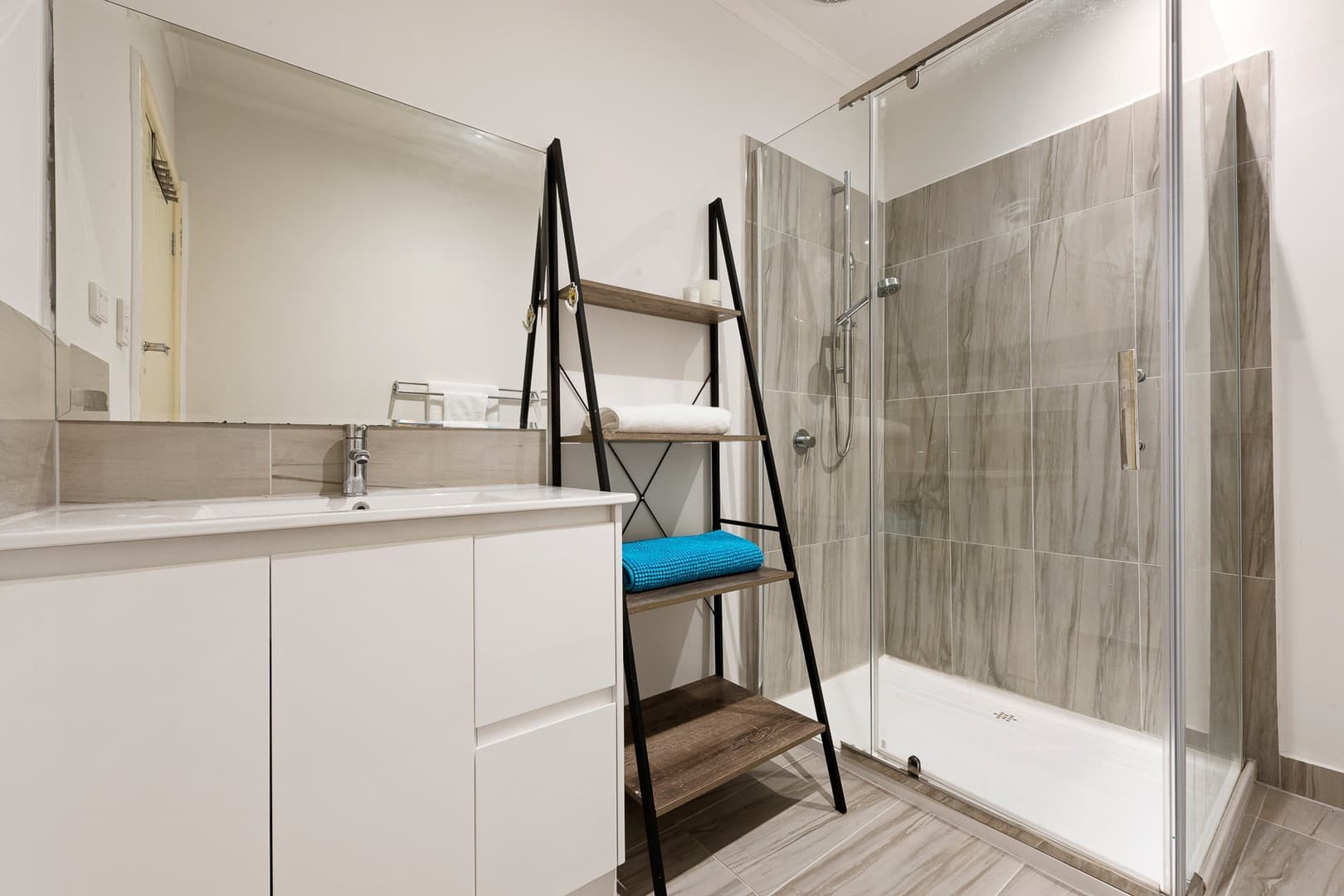 1/21 Beddows StreetBurwood, VIC 3125, Burwood - Thumbnail 5