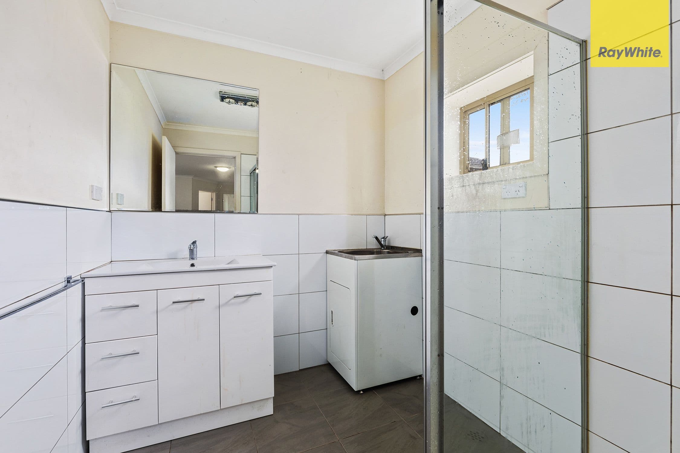 4 Blendon Avenue, St Albans VIC 3021, St Albans - Thumbnail 7
