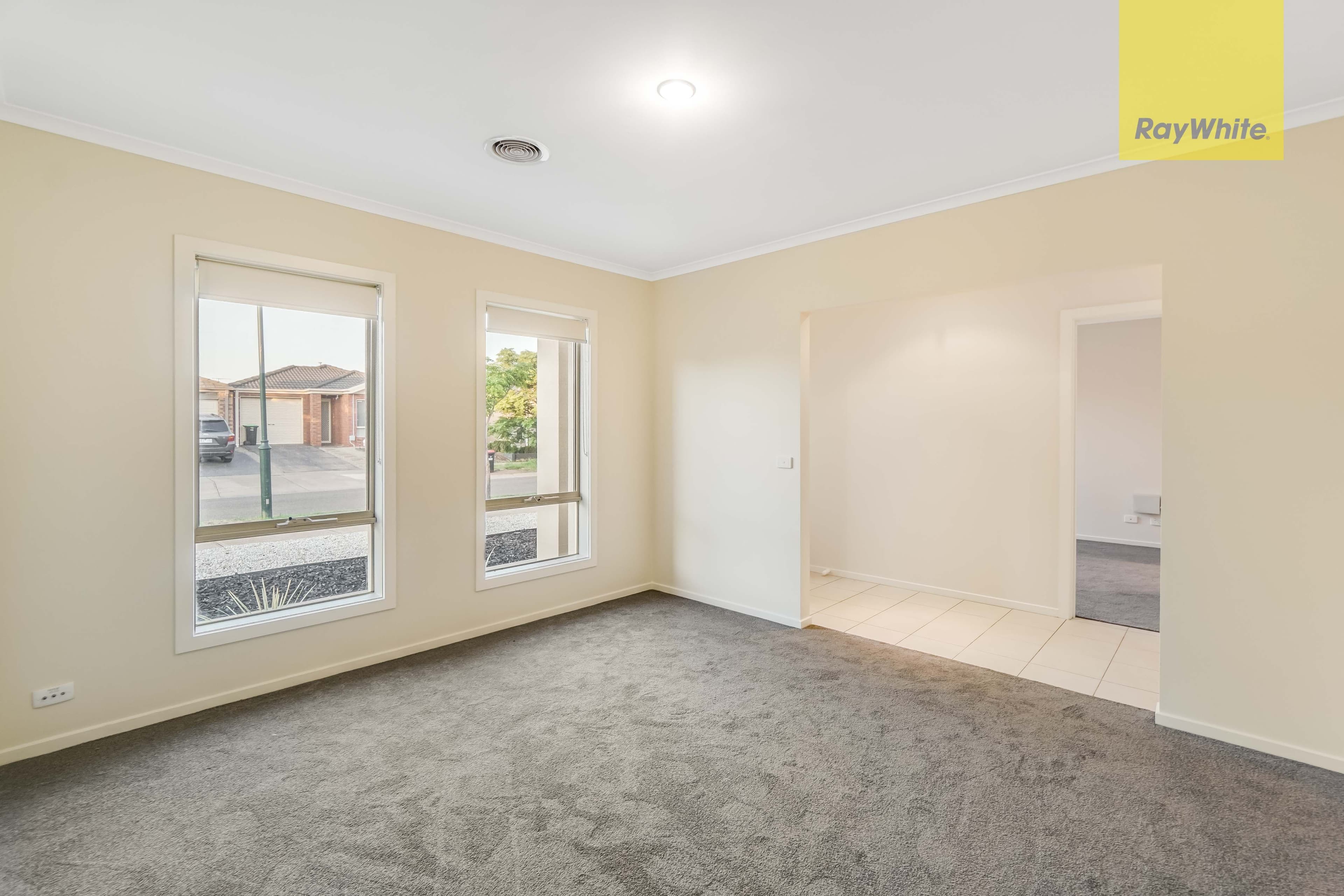 18 Lord Nolan Street, Kurunjang VIC 3337, Kurunjang - Thumbnail 2