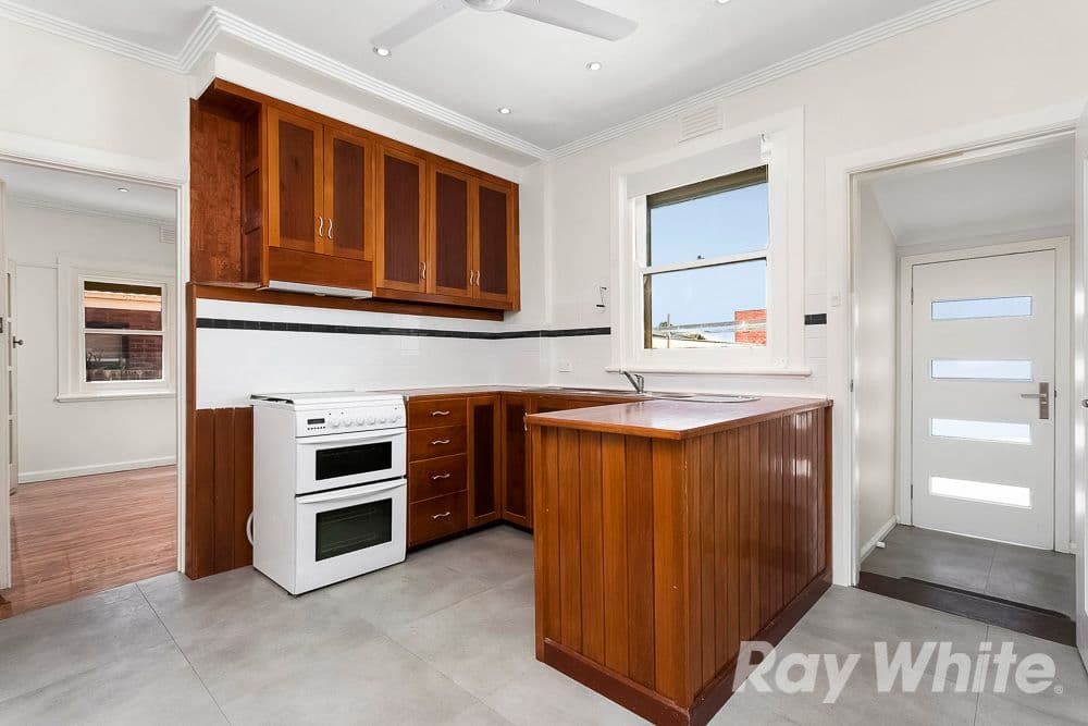 22 Irene Avenue, Coburg North VIC 3058, Coburg North - Thumbnail 2