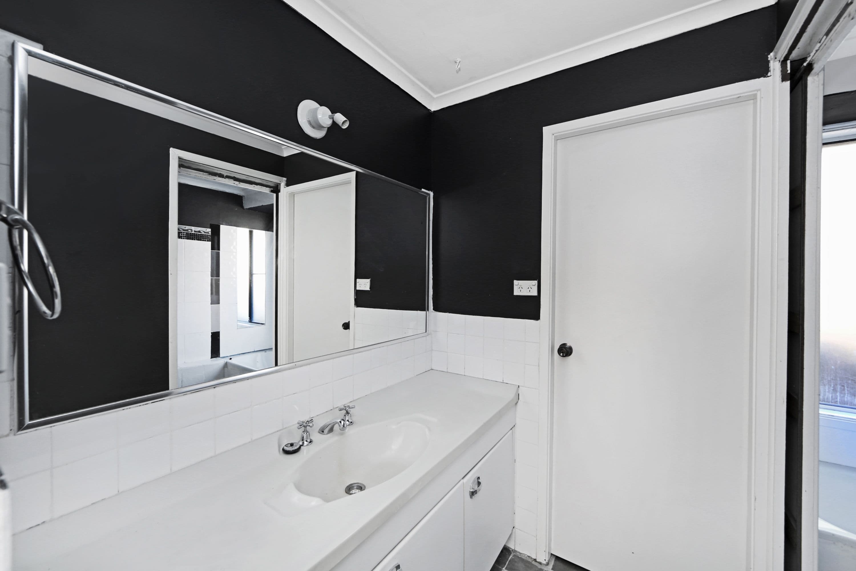 7 Hakea Close, Wyoming - Thumbnail 8