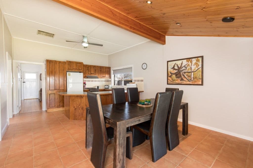 15 Kiewa Avenue, Red Cliffs VIC 3496, Red Cliffs - Thumbnail 5