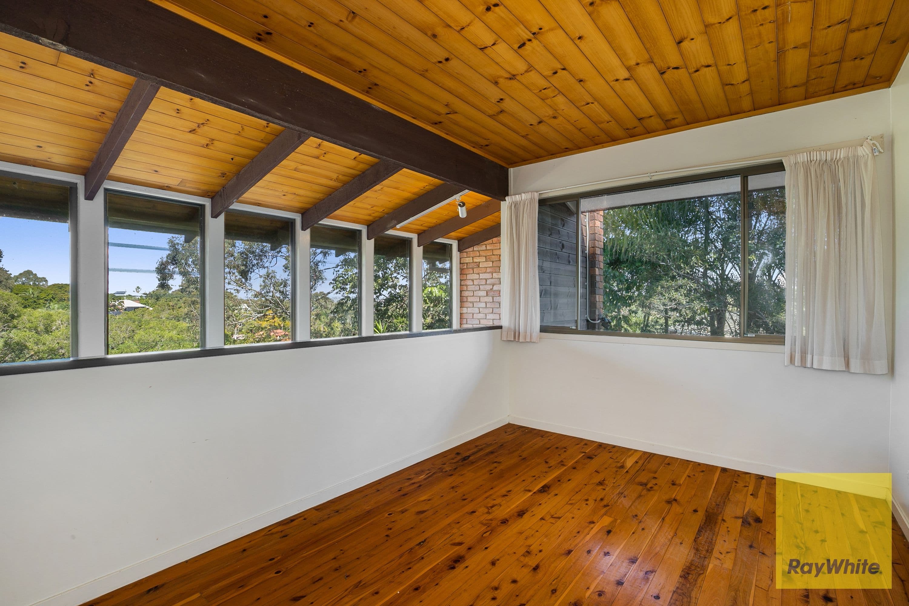 9 Pilin Place, Chapel Hill QLD 4069, Chapel Hill - Thumbnail 8