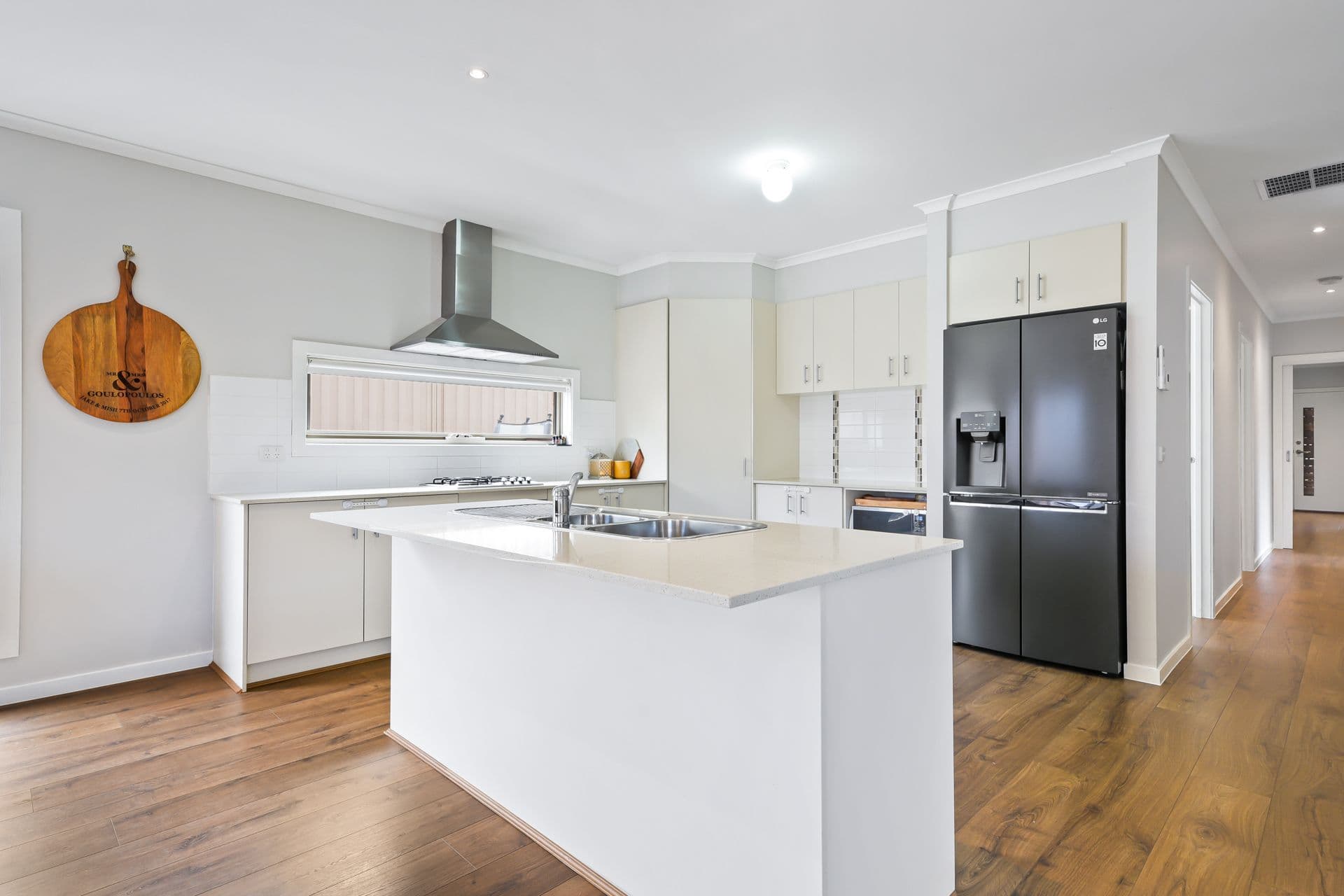 3 Webb Court, Pakenham VIC 3810, Pakenham - Thumbnail 3