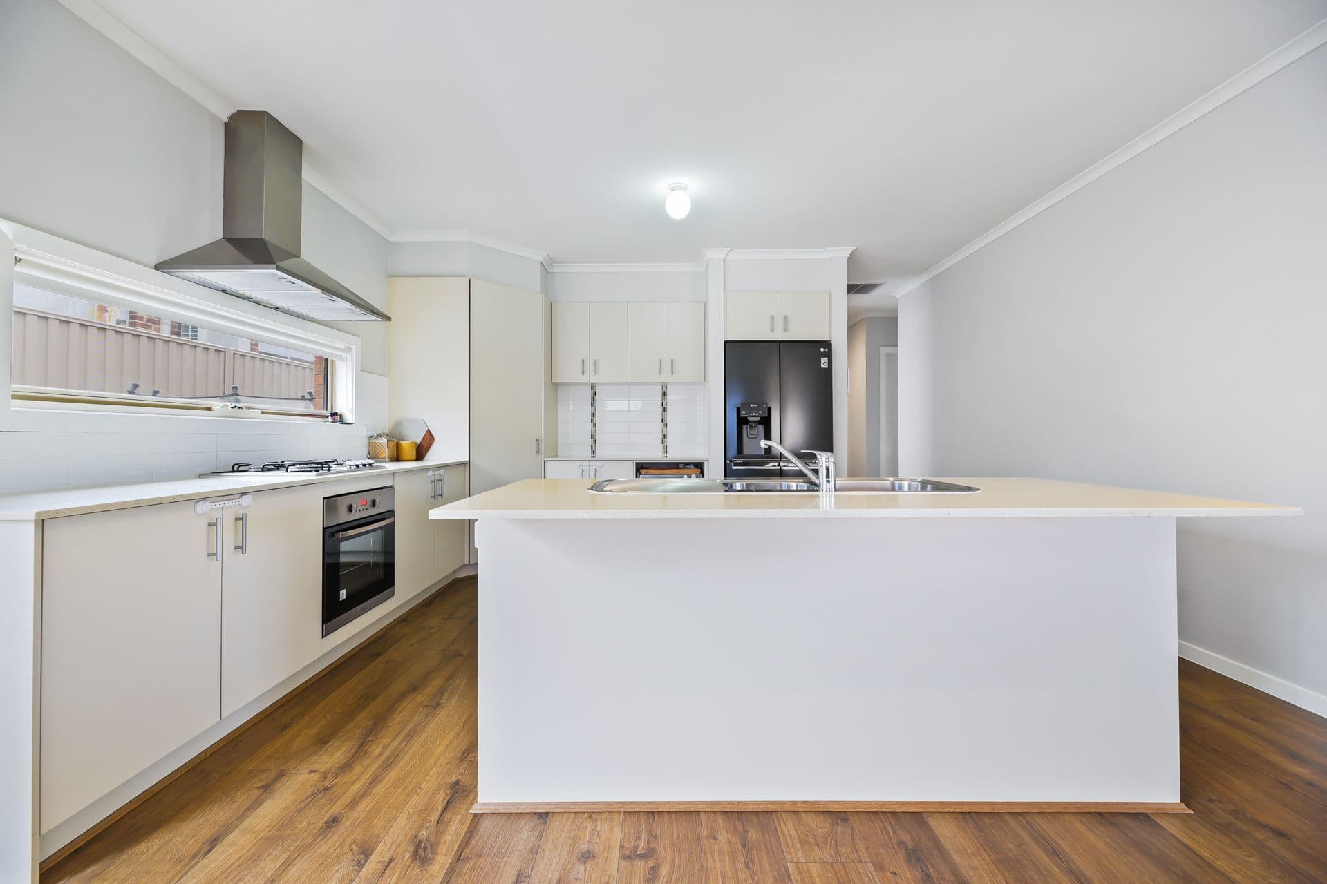 3 Webb Court, Pakenham VIC 3810, Pakenham - Thumbnail 4