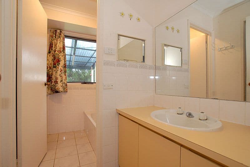 116 Windermere Drive, FERNTREE GULLY VIC 3156, Ferntree Gully - Thumbnail 6