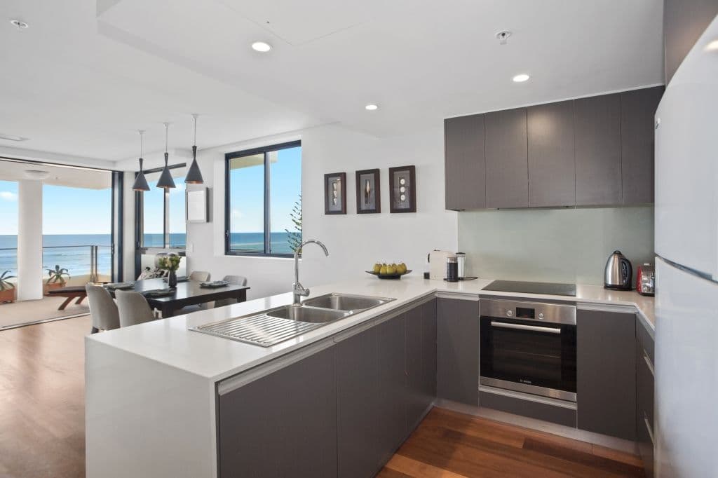 28 Musgrave Street 'Pure Kirra', Coolangatta QLD 4225, Coolangatta - Thumbnail 3