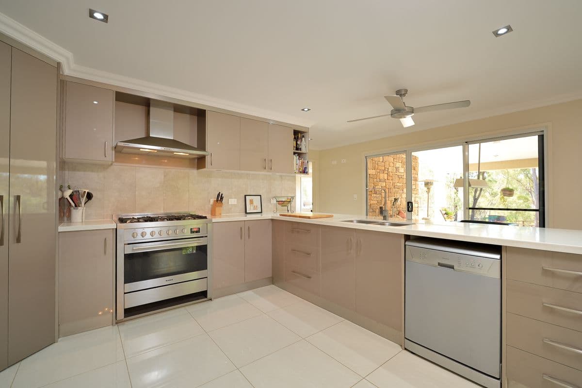 261 Jim Whyte Way, Burua QLD 4680, Burua - Thumbnail 4