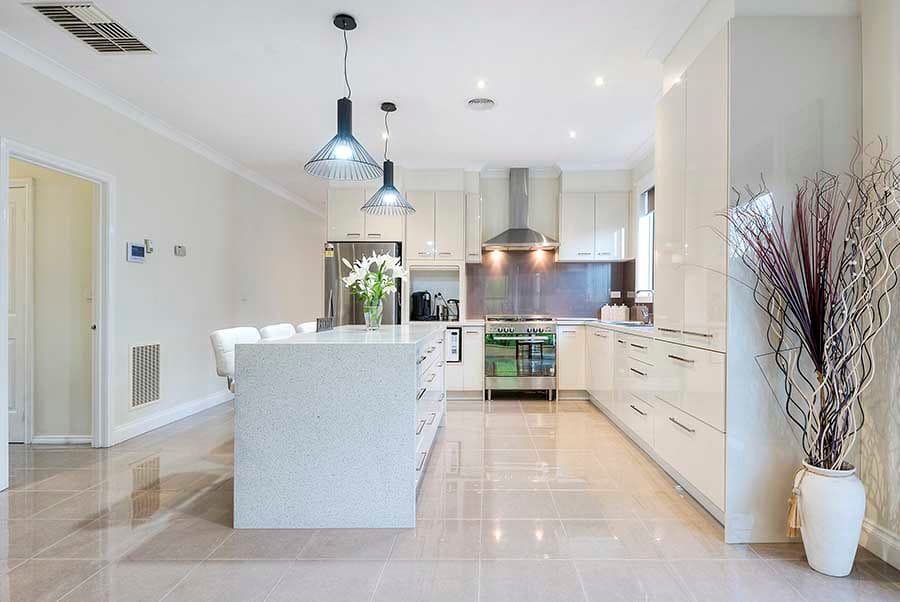 63 Lakes Drive, Craigieburn VIC 3064, Craigieburn - Thumbnail 2
