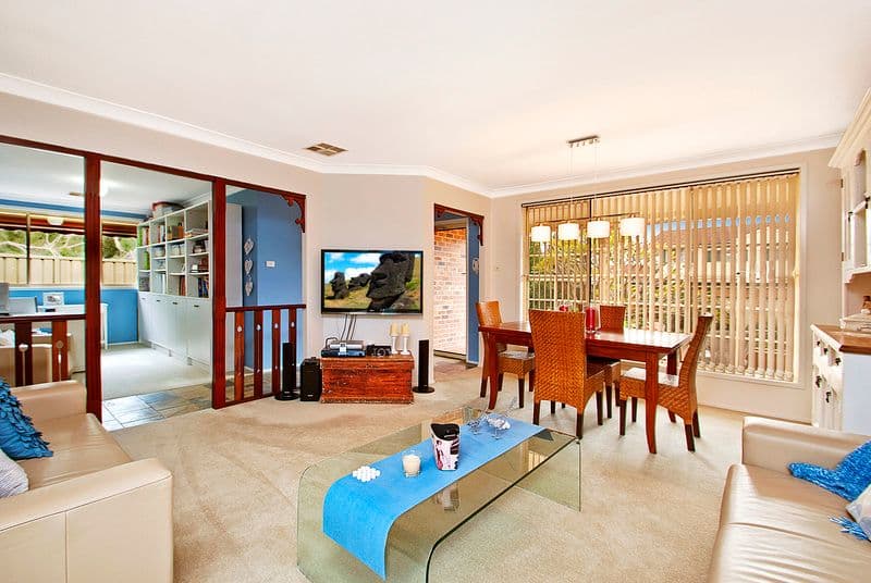 82 Albatross Circuit, WORONORA HEIGHTS NSW 2233, Woronora Heights - Thumbnail 3